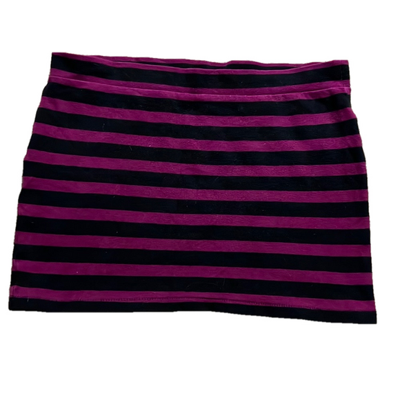 Forever 21 Dresses & Skirts - Striped purple mini skirt